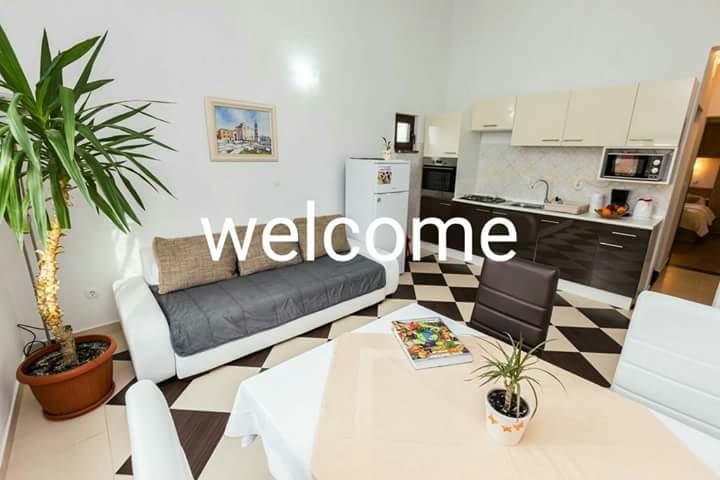 Apartman Bojana Lägenhet Starigrad Paklenica Exteriör bild